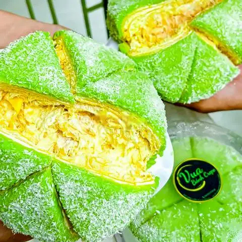 Hình ảnh Crepe Sầu Riêng - Phú Sĩ Lá Dứa (12cm)