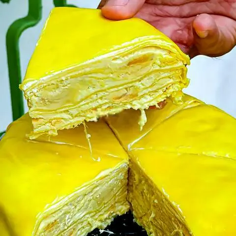 Hình ảnh Ngàn lớp - Size 12cm