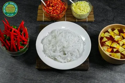 Hình ảnh Bún rối thêm