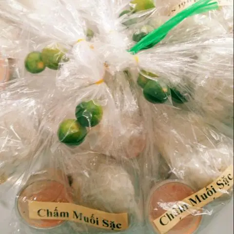 Hình ảnh Bánh Tráng Chấm Muối Sặc 