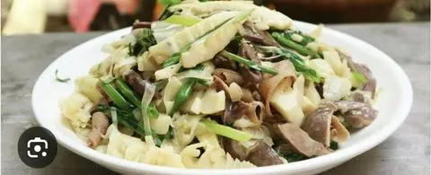 Hình ảnh Lòng mề xào măng
