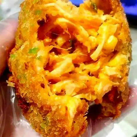 Hình ảnh Bánh gà phô mai - 2 cái