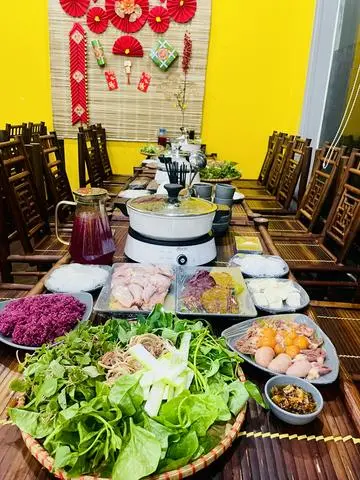 Hình ảnh Set lẩu cua đồng đầy đủ 6 - 7 người