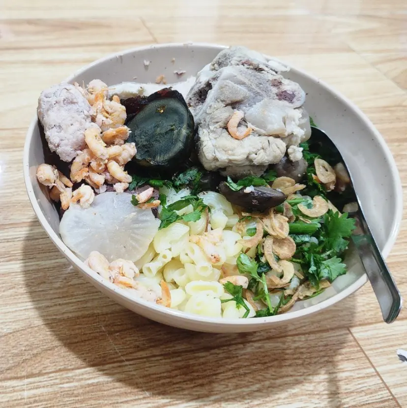 Hình ảnh Nui thập cẩm