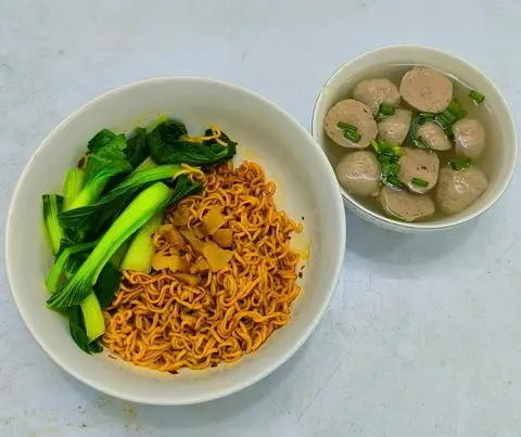 Hình ảnh Mì Bò Viên Trộn Khô