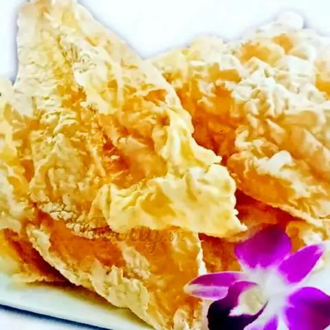 Hình ảnh Hủ ký lá chiên giòn