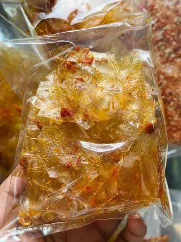 Hình ảnh 2 bịch Bánh tráng sấy mắm tép