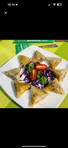Hình ảnh Chả giò tam giác ( 4 cái )