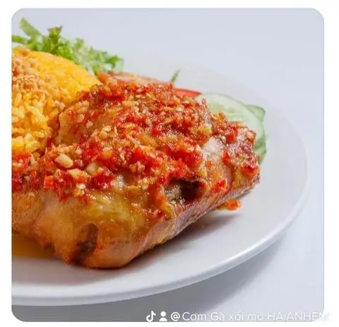 Hình ảnh Cơm + 2 Ốp la 