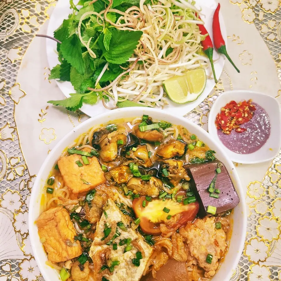 Hình ảnh Bún riêu cua,mọc,ốc