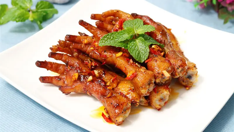 Hình ảnh Chân gà rút xướng nướng cay - Phần Lớn