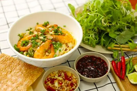 Hình ảnh Mì quảng tôm