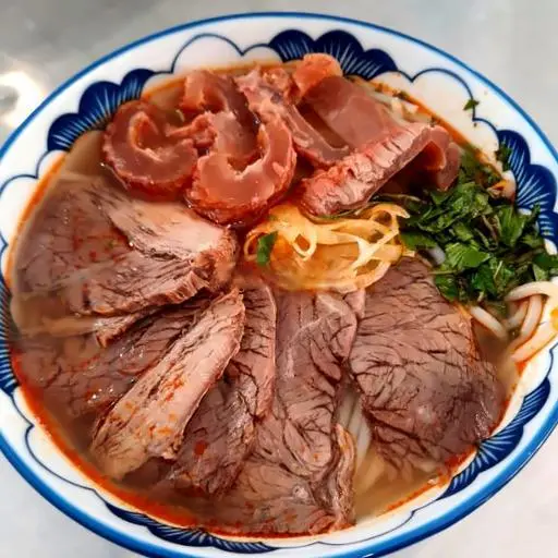 Hình ảnh Bún bò nạm - gân