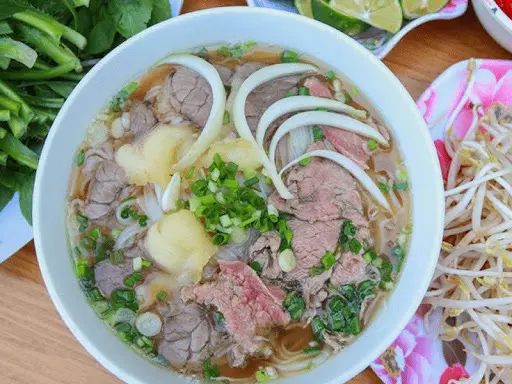 Hình ảnh Phở tái nạm gân
