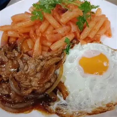 Hình ảnh Nui xào bò trứng 