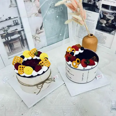 Hình ảnh Bánh Kem Mousse sz12cm 3 lớp nhân  (mẫu ngẫu nhiên)