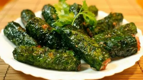 Hình ảnh Cơm  thịt cuốn lá lốt + canh cua