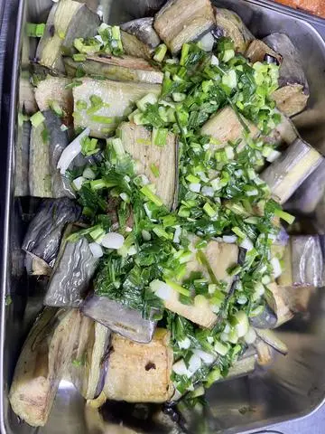 Hình ảnh cà tím mỡ hành 