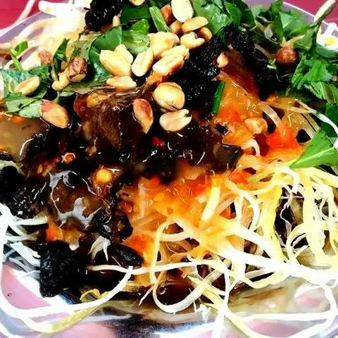 Hình ảnh Gỏi khô bò