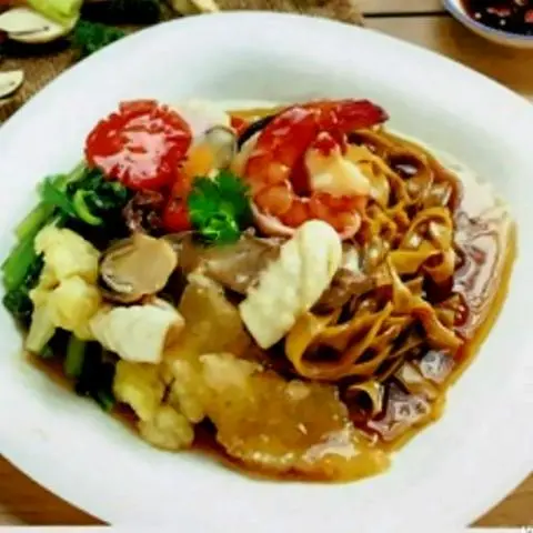 Hình ảnh Hủ tiếu xào thập cẩm
