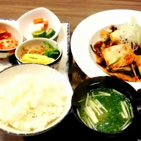 Hình ảnh Thịt heo xào kim chi setto