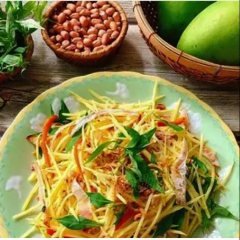 Hình ảnh Gỏi xoài khô mực
