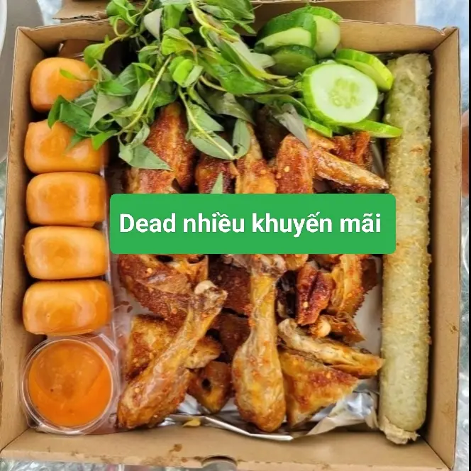 Hình ảnh combo 1 gà nướng sốt mắm nhĩ + 5 bánh bao + 1 ống cơm lam 