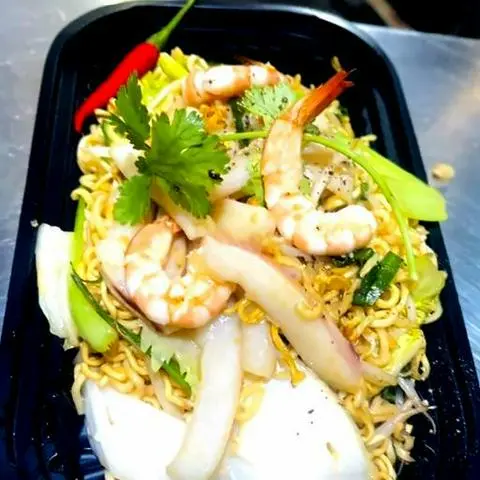 Hình ảnh Nui xào hải sản