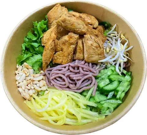 Hình ảnh Bún gạo lứt khô trộn ức gà ( new )