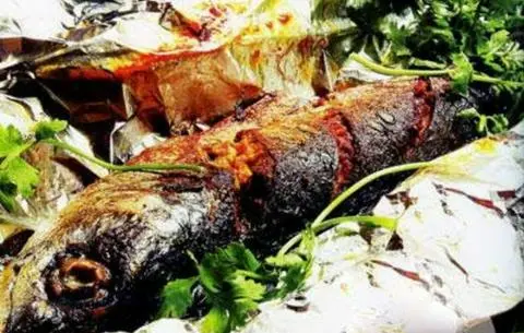 Hình ảnh Cá sapa nướng giấy bạc