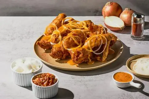 Hình ảnh Gà rán xốt Sriracha Mayo 