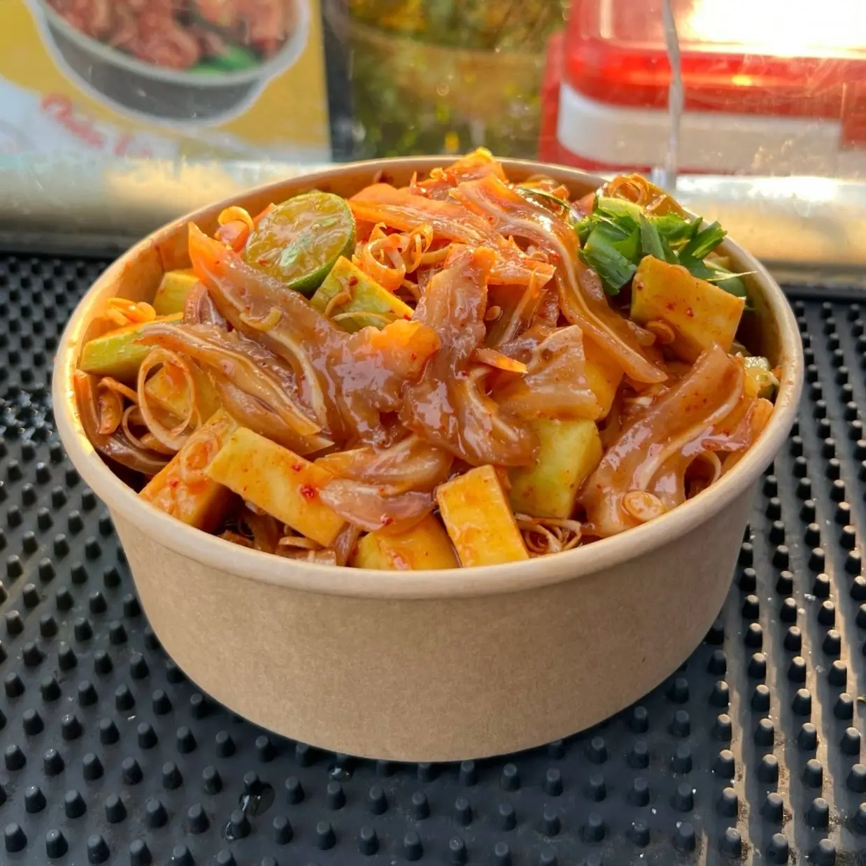 Hình ảnh Tai Heo Sốt Thái (size L)