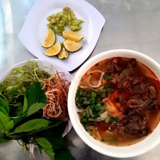 Hình ảnh Bún bò bắp