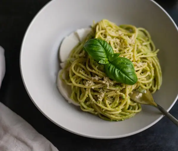 Hình ảnh Mỳ ý sốt pesto xanh