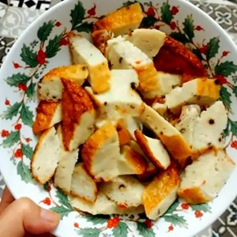 Hình ảnh Chả cá sạch chiên sẵn