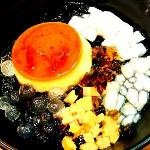 Hình ảnh Flan Caramel Sương Sáo Đài Loan tặng nước uống kèm no nê 