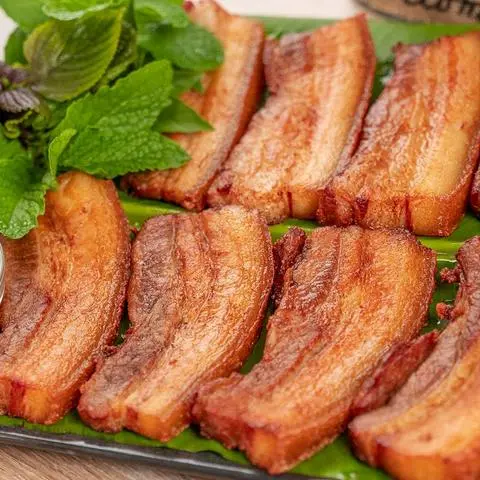 Hình ảnh cơm chiên ba rọi chiên giòn sốt MẮM ME BƠ ĐẬU PHỘNG