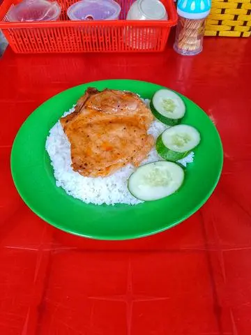 Hình ảnh Cơm Sườn Cốt Lết