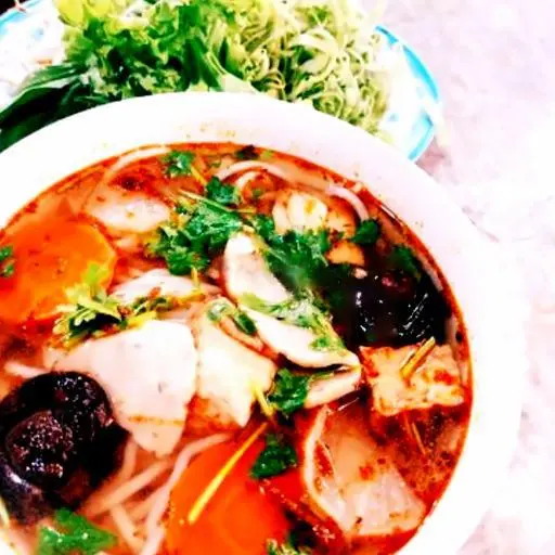 Hình ảnh Bún bò huế chay