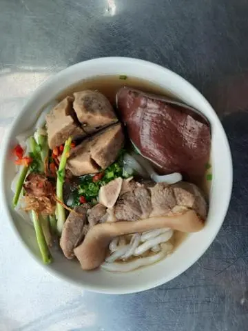 Hình ảnh bánh canh da, bò viên, huyết , giò