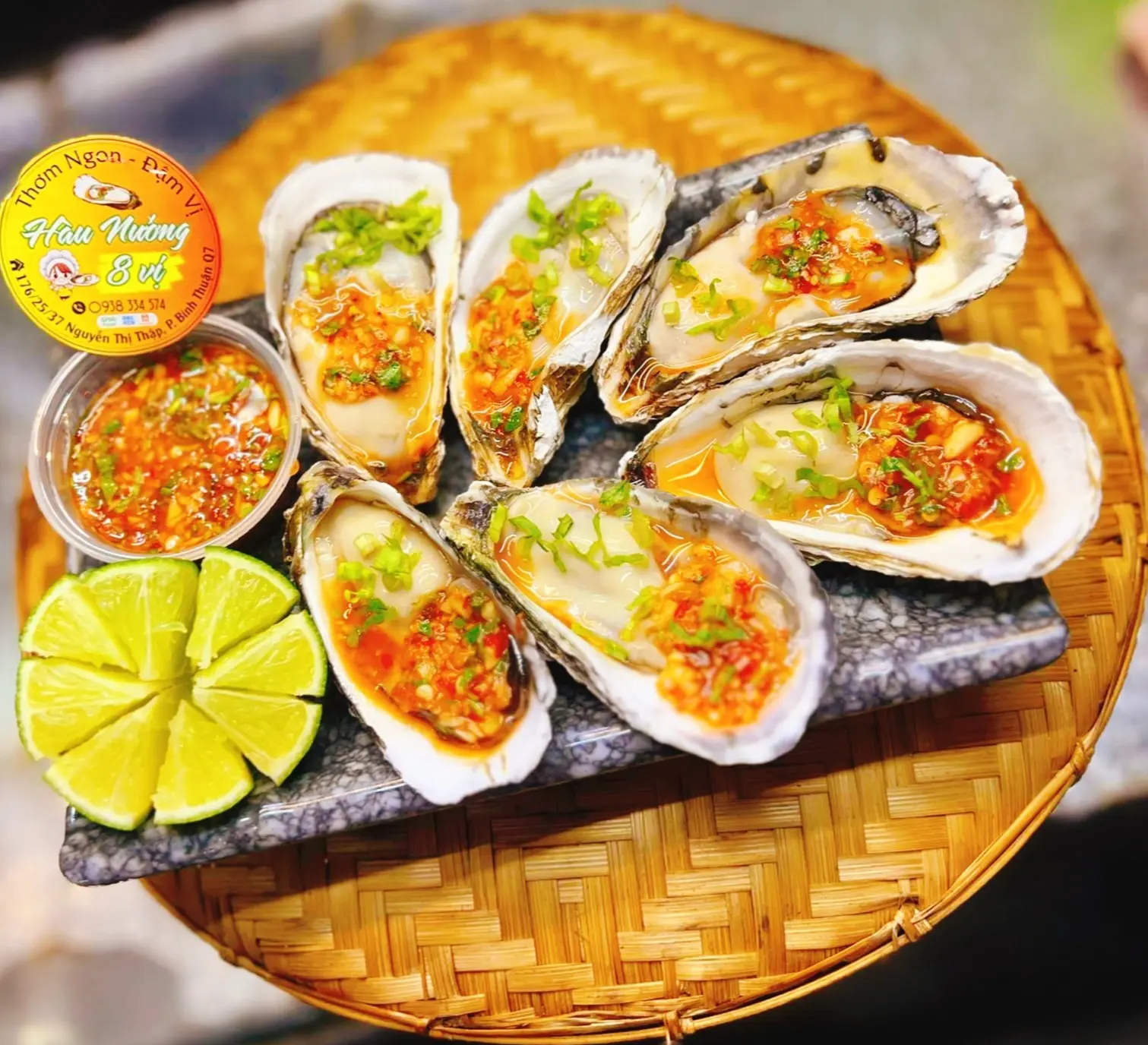 Hình ảnh Hàu Sống Sốt Thái - 6 Con