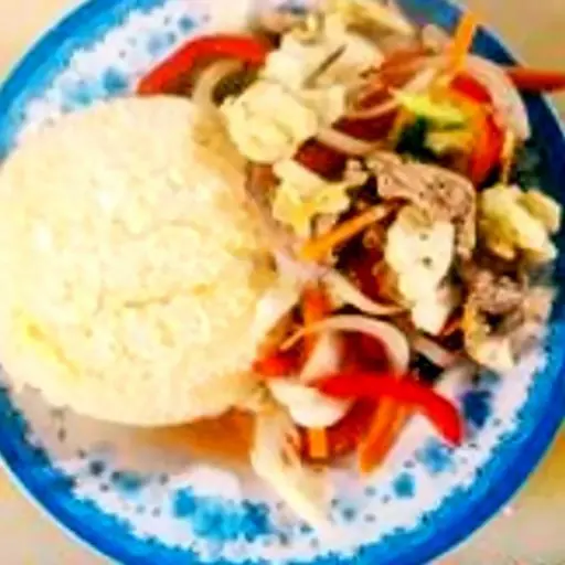 Hình ảnh Cơm chiên bông cải xào bò