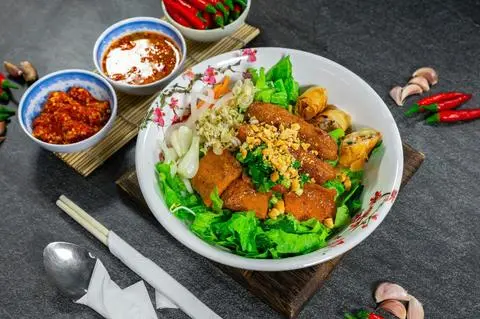 Hình ảnh Bún Nem Nướng