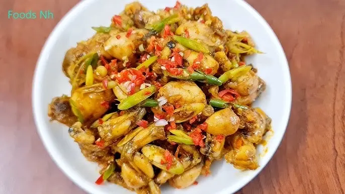 Hình ảnh Cơm Ếch Xào Sả Ớt