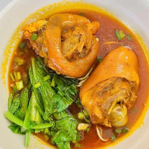 Hình ảnh Bún Gạo Giò Heo Kho