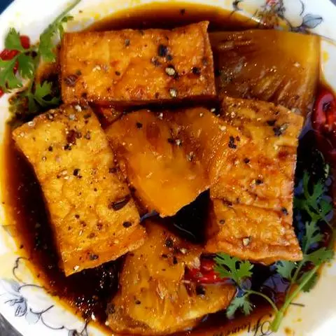 Hình ảnh Cơm đậu hủ kho thơm