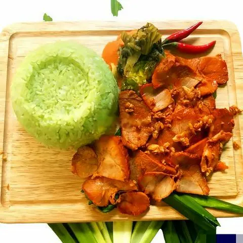 Hình ảnh CƠM Lá Dứa XÁ XÍU