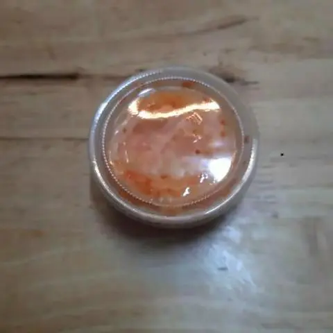 Hình ảnh Nước chấm thần thánh thêm