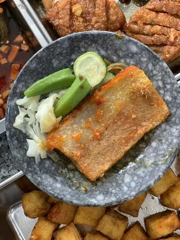 Hình ảnh Heo Quay Thêm(3 cục)