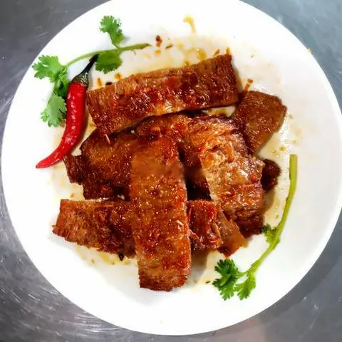 Hình ảnh Cơm sườn chay nướng sa tế